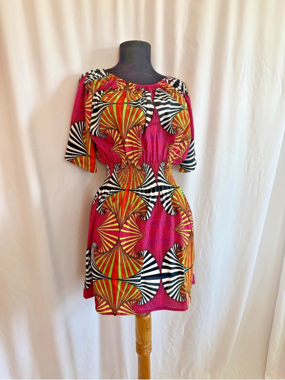 Kristina Mak Psychedelic Print Blouson Dress - Size Small